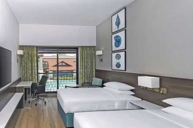 Deluxe Oda, 2 Tek Kişilik Yatak, Sigara İçilmez, Havuz Manzaralı