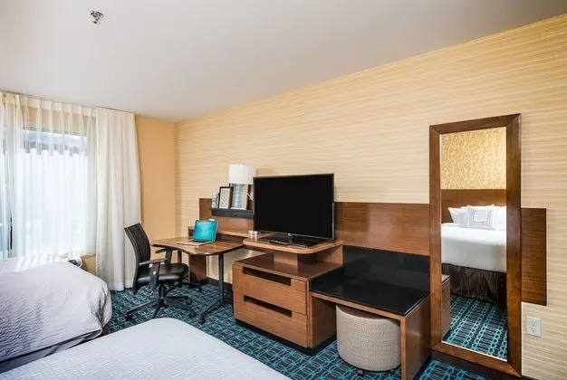 Oda, 2 Büyük (Queen) Boy Yatak, Sigara İçilmez