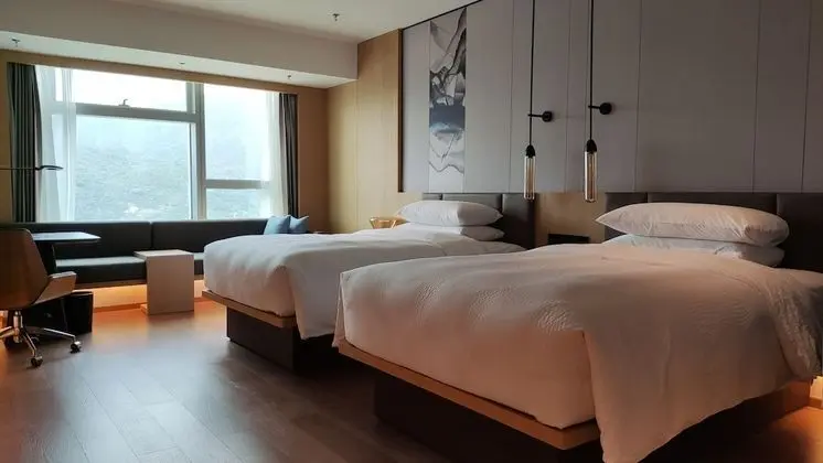 Deluxe Oda, 2 Çift Kişilik Yatak, Balkon, Şehir Manzaralı