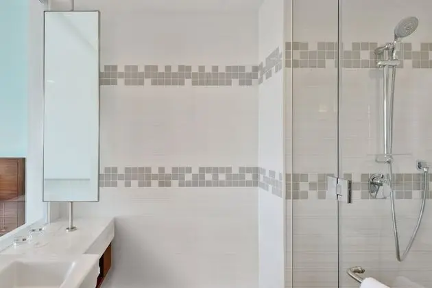 Oda, 1 En Büyük (King) Boy Yatak, Sigara İçilmez, Şehir Manzaralı