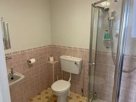 Basic Üç Kişilik Oda
