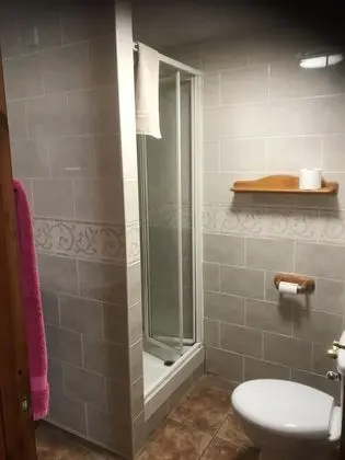 Oda, 2 Tek Kişilik Yatak