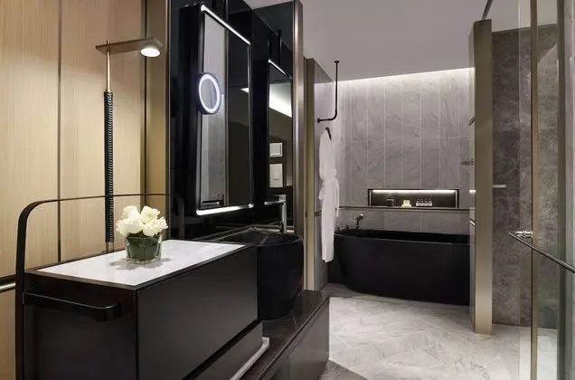 Fairmont Gold, Oda, 1 En Büyük (King) Boy Yatak
