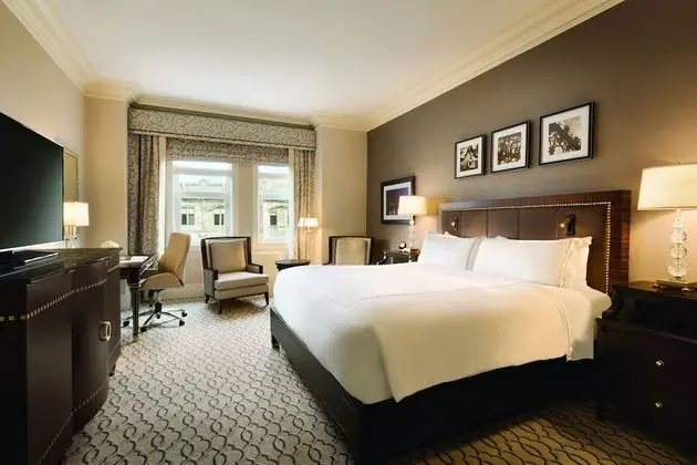 Fairmont Gold, Oda, 1 En Büyük (King) Boy Yatak