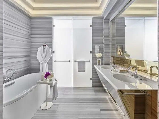 Fairmont Gold, Club Oda