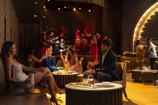 Fairmont, Oda, 1 En Büyük (King) Boy Yatak, Kısmi Deniz Manzarası
