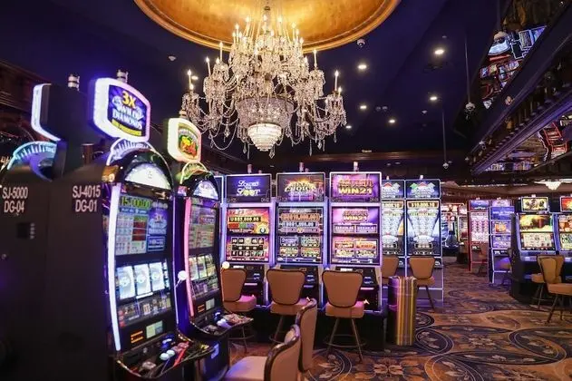 Fairmont, Oda, 1 En Büyük (King) Boy Yatak, Kısmi Deniz Manzarası