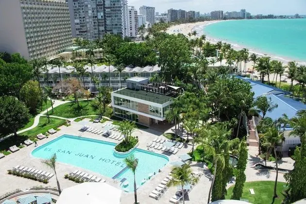 Fairmont, Oda, 2 Büyük (Queen) Boy Yatak, Kısmi Deniz Manzarası