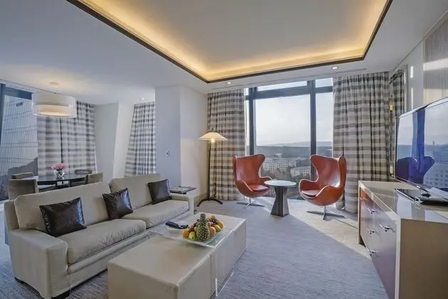 Fairmont Gold, Signature Süit, 1 Çift Kişilik Yatak, Şehir Manzaralı
