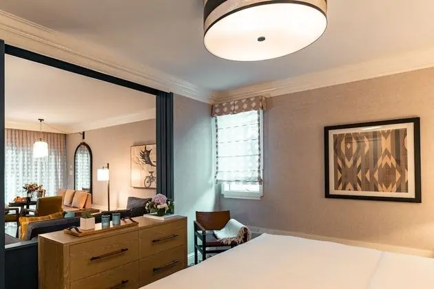 Luxury Süit (2 Double beds, Lakefront)