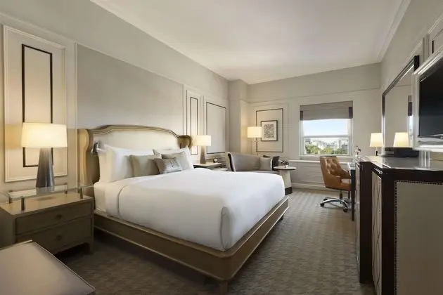 Fairmont Gold, Oda, 1 En Büyük (King) Boy Yatak, Nehir Manzaralı