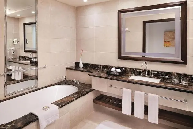 Fairmont, Oda, 1 En Büyük (King) Boy Yatak, Şehir Manzaralı