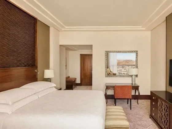 Fairmont, Oda, 1 En Büyük (King) Boy Yatak, Şehir Manzaralı