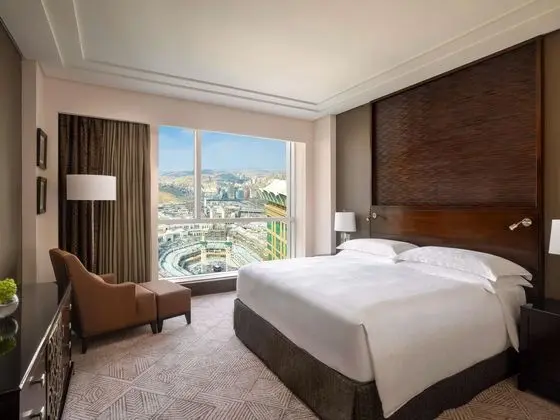 Junior Suite, 1 King Bed (Kaaba)