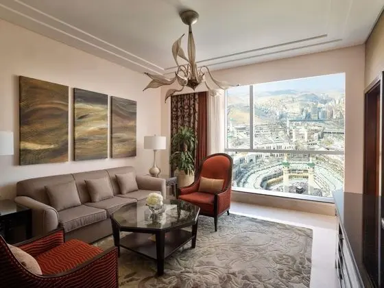 Junior Suite, 1 King Bed (Kaaba)