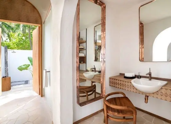 Beach Sunrise Villa with Private Pool (Personal Villa Host)