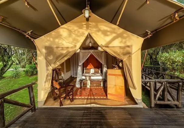 Çadır (Riverfront Tent with Queen Bed)