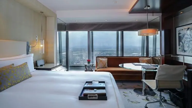 Fairmont Gold, Oda, 1 En Büyük (King) Boy Yatak