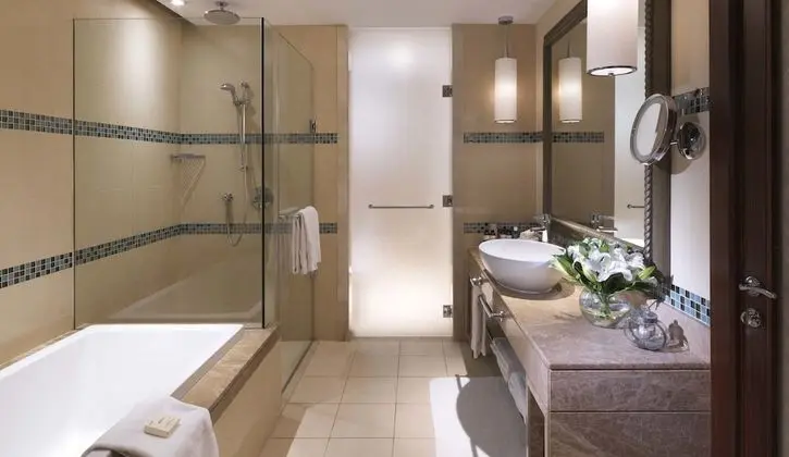 Fairmont Serenity Room, with Balcony, Spa Access