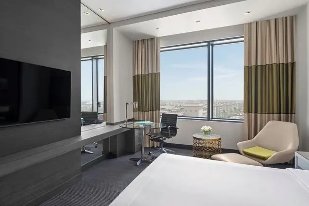 Fairmont, Oda, 1 En Büyük (King) Boy Yatak