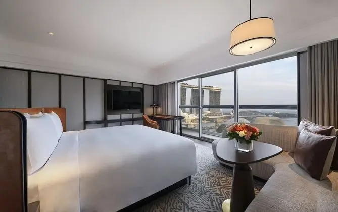 Deluxe Oda, 1 En Büyük (King) Boy Yatak, Balkon, Liman Manzaralı (Harbour)