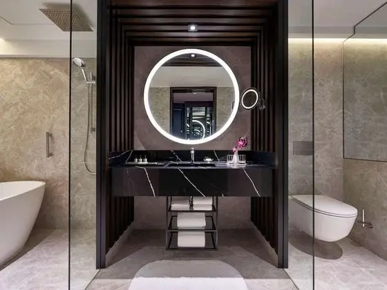 Deluxe Oda, 1 En Büyük (King) Boy Yatak, Balkon, Liman Manzaralı (Harbour)