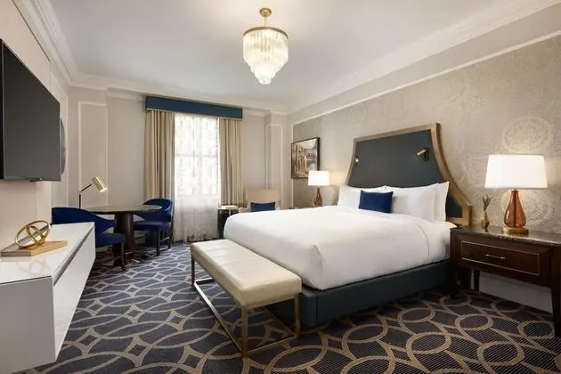 Fairmont Gold Room, 1 King Bed