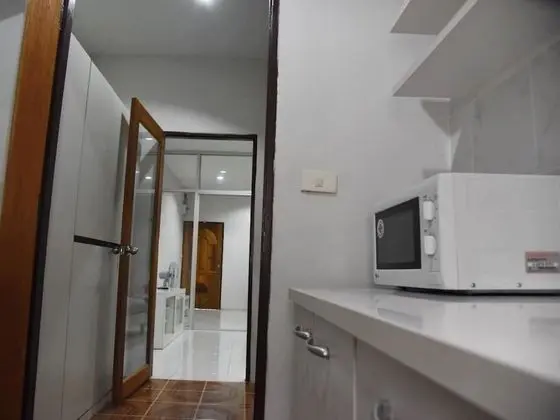 One Bedroom Apartment
