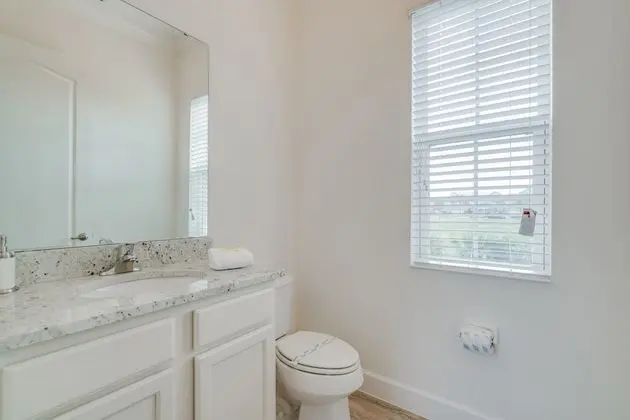 Villa (1472FAIRVIEW)