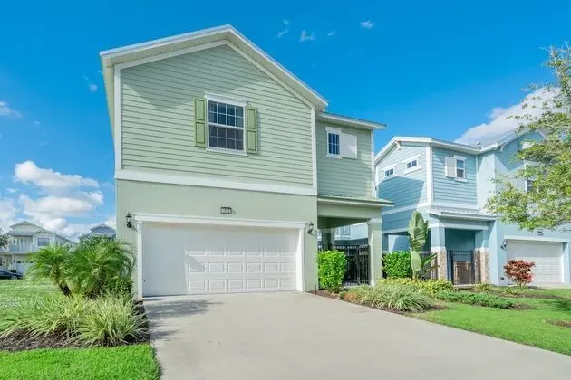 Villa (1472FAIRVIEW)