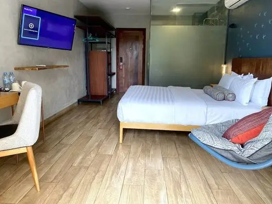 Standard Tek Büyük Yataklı Oda