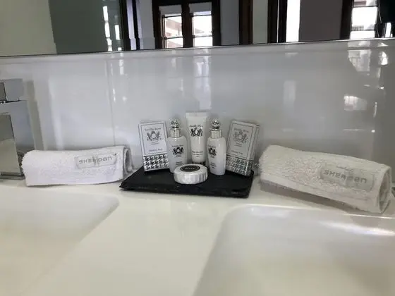 Deluxe Süit, 1 Büyük (Queen) Boy Yatak, Banyolu/Duşlu, Havuz Kenarı