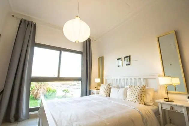 Luxury Villa (4 Bedrooms)
