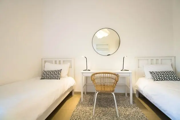 Luxury Villa (4 Bedrooms)