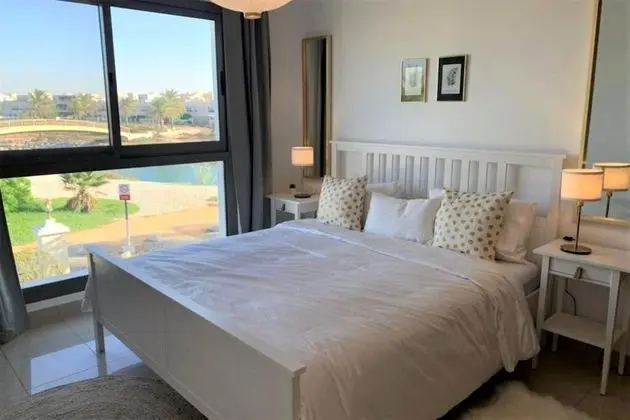 Luxury Villa (4 Bedrooms)