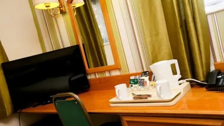 Family Tek Büyük veya İki Ayrı Yataklı Oda
