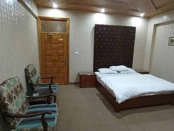 Deluxe Tek Büyük Yataklı Oda