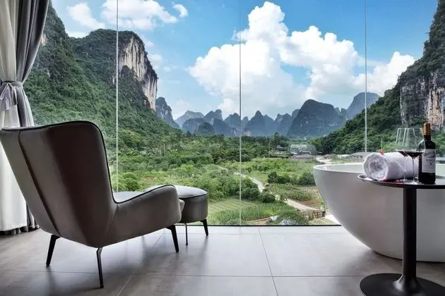 Panoramic Tek Büyük veya İki Ayrı Yataklı Oda