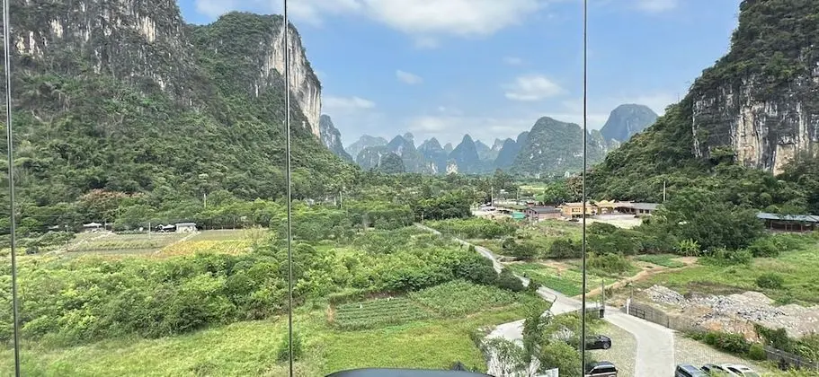 Panoramic Tek Büyük veya İki Ayrı Yataklı Oda