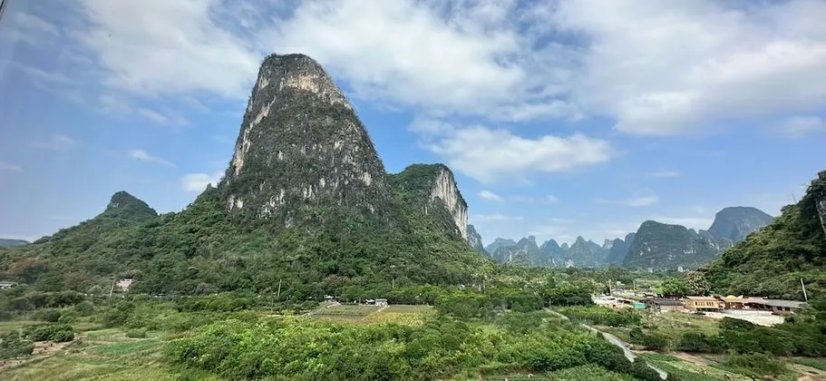 Panoramic Tek Büyük veya İki Ayrı Yataklı Oda
