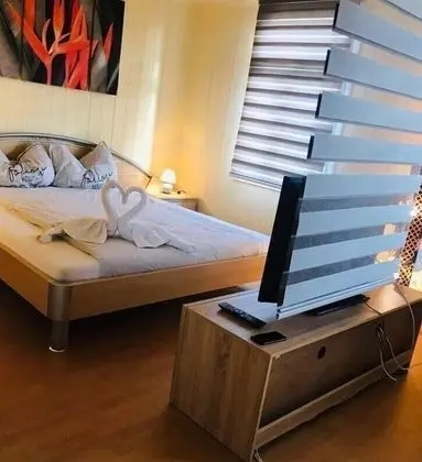 Basic Tek Büyük Yataklı Oda, Ortak Banyo