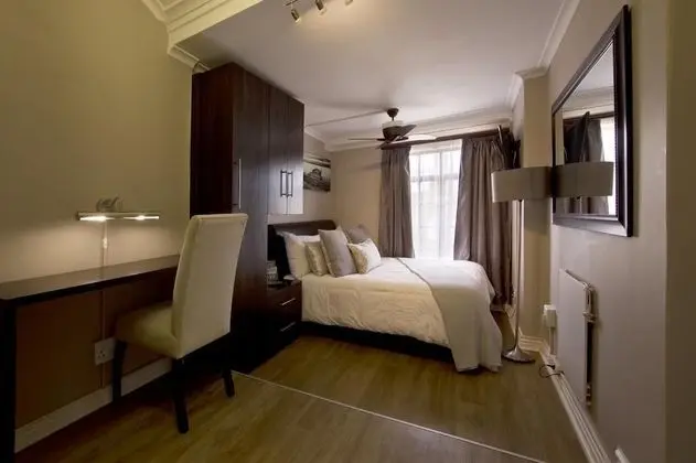 Self-catering Unit (Bath & Shower) Faith