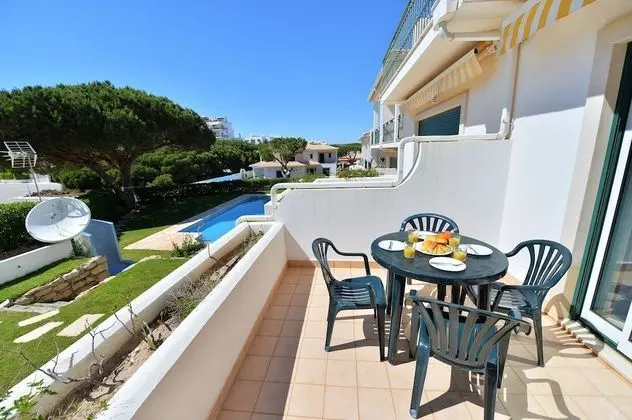 Family Apart Daire, 3 Yatak Odası, Teras, Havuz Manzaralı