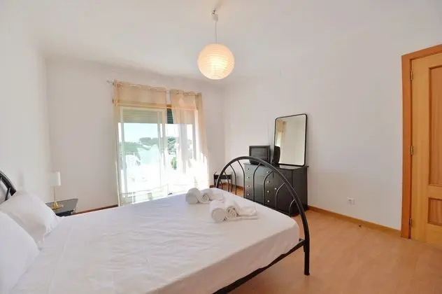 Family Apart Daire, 3 Yatak Odası, Teras, Havuz Manzaralı