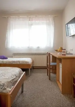 Economy İki Ayrı Yataklı Oda