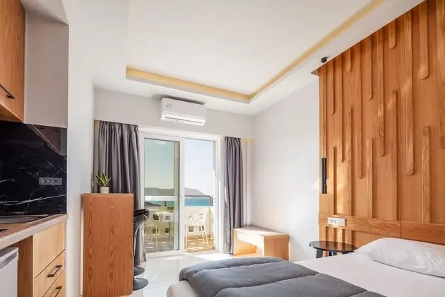Studio, Sea View, Second Floor