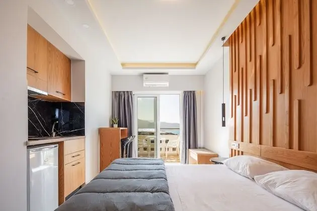 Studio, Sea View, Second Floor
