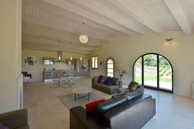 Villa, 2 Yatak Odası, Şömine