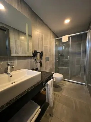 Standart çift kişilik oda
