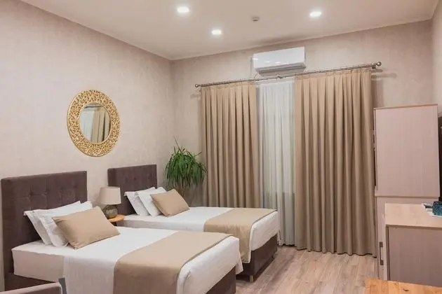Design Tek Büyük veya İki Ayrı Yataklı Oda